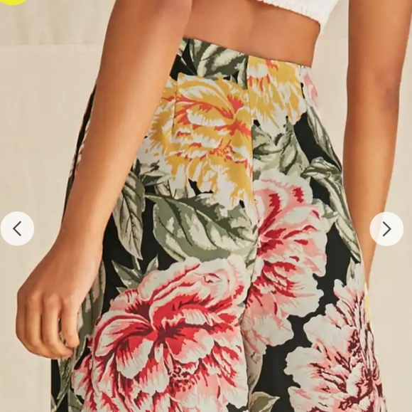 Floral Wide-Leg Pants  M - Picture 3 of 6